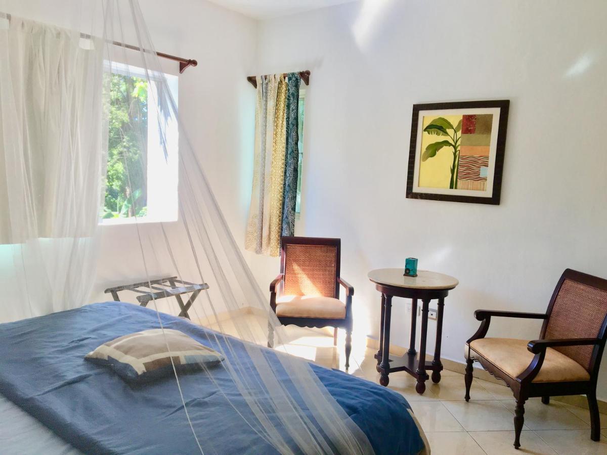 Bed and Breakfast Esquina De La Felicidad De Playacar Плая-дель-Кармен Экстерьер фото